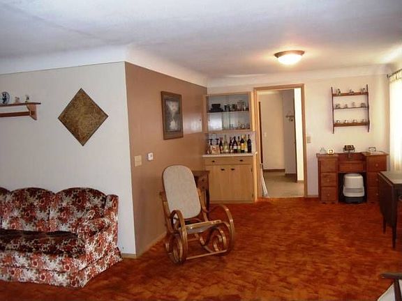 L-shape Formal Dining