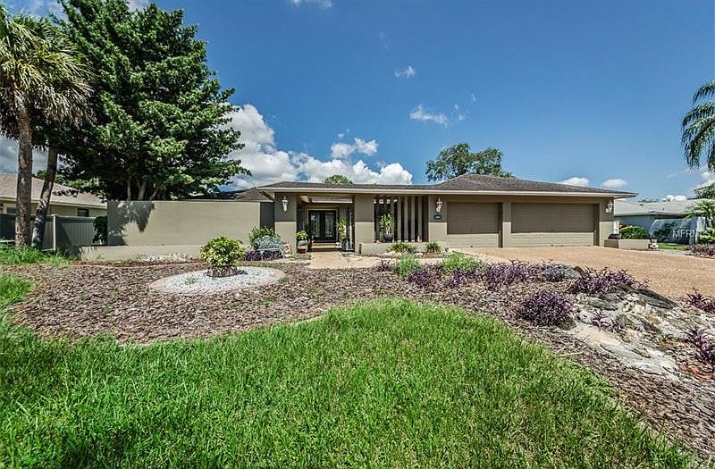 1st image of 2774 Landmark Dr