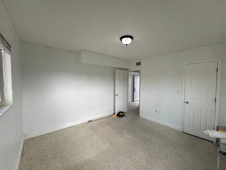 6728 W Flagler St — Photo 5