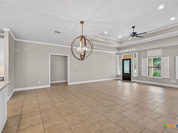 5th image of 1458 Janets Way