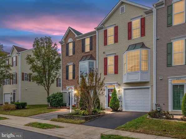 2306 Kezey Ct, Crofton, MD 21114