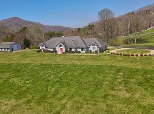 3506 Qualla Rd, Hayesville, NC 28904
