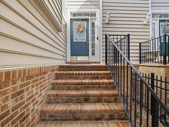 5th image of 1005 Bay Breeze Dr #1