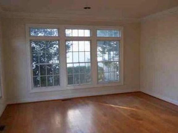3rd image of 7403 Galanis Dr