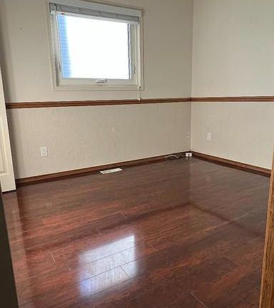 5th image of 9083 Scurfield Dr NW
