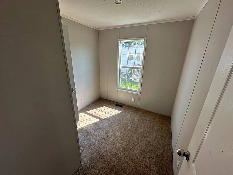 31 Highlander Ave #41 — Photo 11