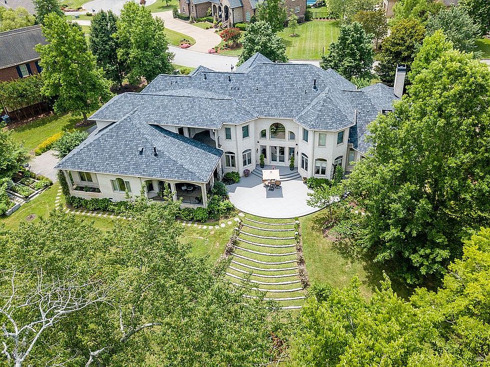 2nd image of 5228 Lysander Ln