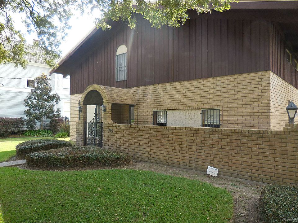 Front Exterior