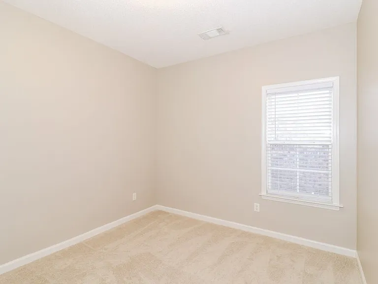 10178 Morning Hill Dr — Photo 12