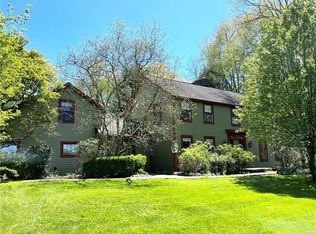 2760 Farm Spur Rd, North Huntingdon, PA 15642