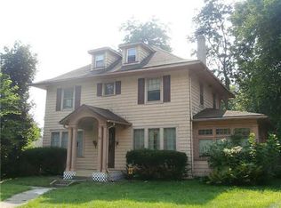 18 Bronson Pl, Toledo, OH 43608