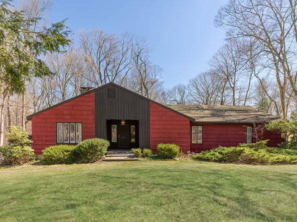 48 Lounsbury Road, Ridgefield, CT 06877