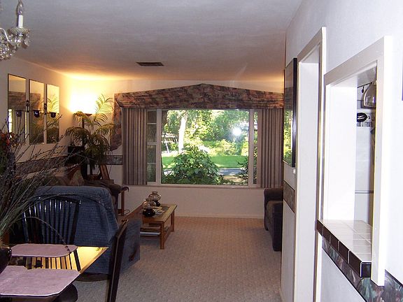 3rd image of 506 Fern Cliff Ave