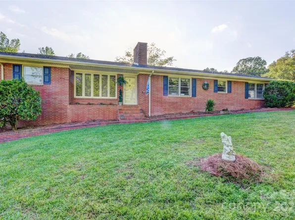211 Amos Homesley Rd, Cherryville, NC 28021