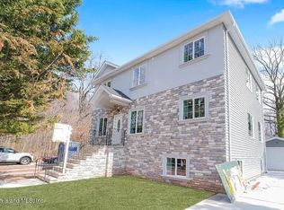 34 Newton St #1, Staten Island, NY 10312