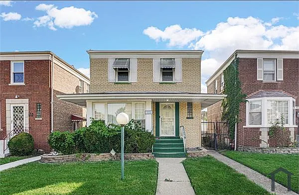 9107 S Bishop St — Photo 1