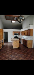 (Undisclosed Address), Porterville, CA, 93257