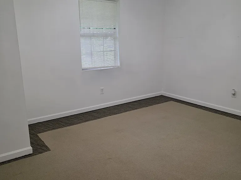 2395 Cobb Dr — Photo 10