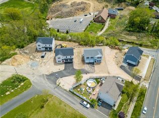 1298 Chopsey Hill Rd, Bridgeport, CT 06606