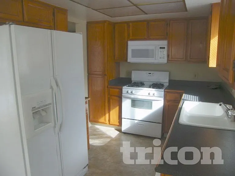 6022 Walnut Creek Rd — Photo 5