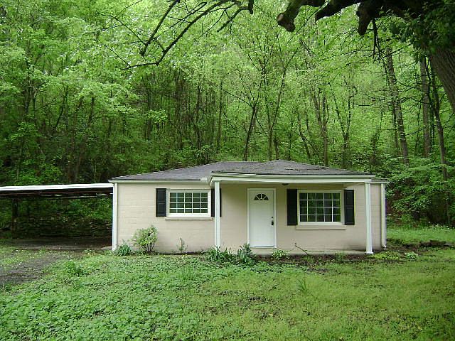 1st image of 1713 Chattanooga Rd
