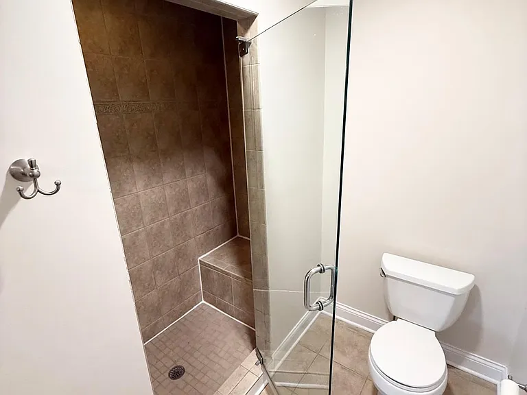 2005 Alta Vista Ct — Photo 19