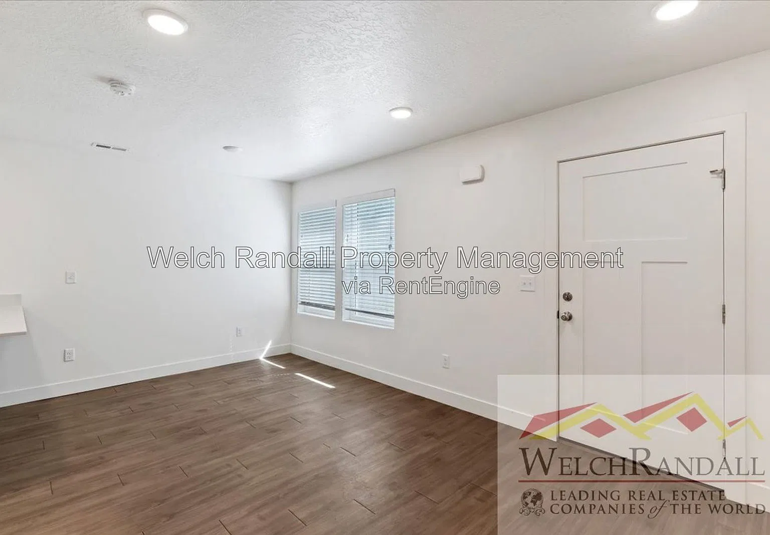 3 bed, 2.5 bath, 1222 sqft, $1,645 — Photo 2