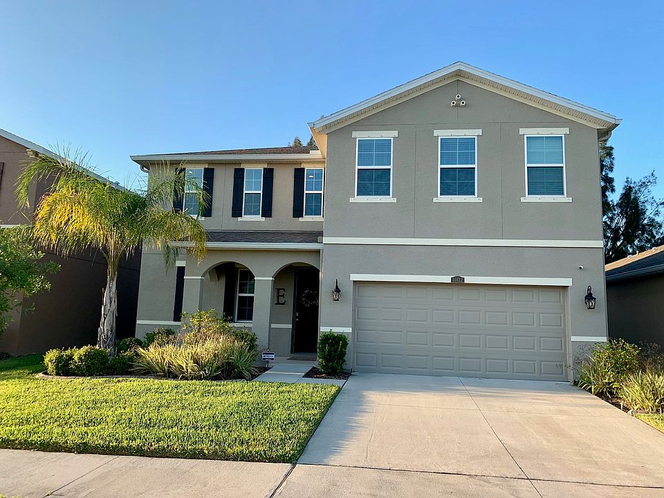 1st image of 10612 Scenic Hollow Dr