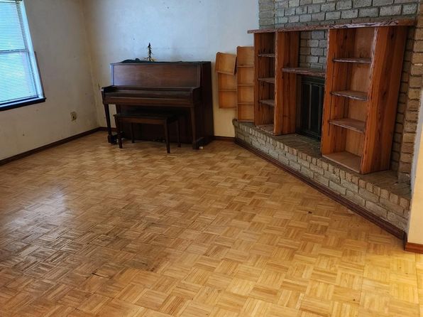 6726 Gettysburg Dr, Richmond, TX 77469