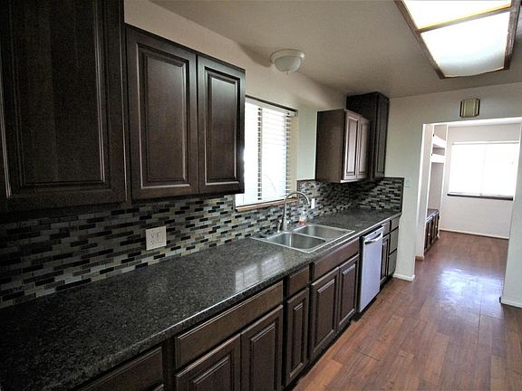 5th image of 1853 E 6th Ave