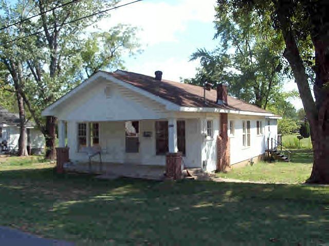 1st image of 1313 Reynolds St