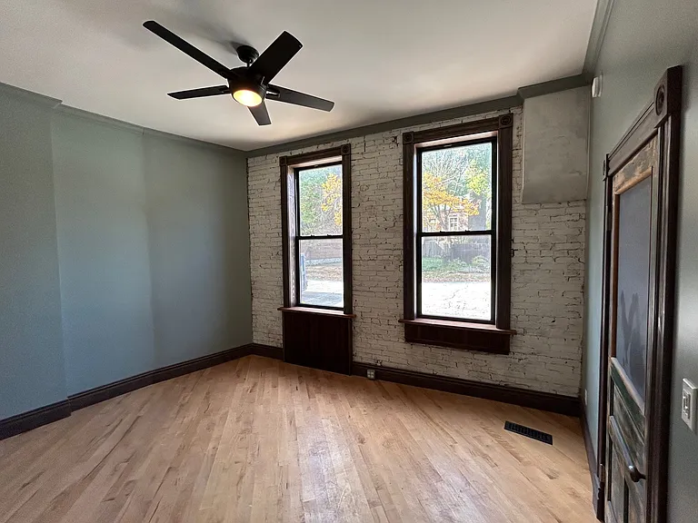 2624 Pestalozzi St — Photo 7