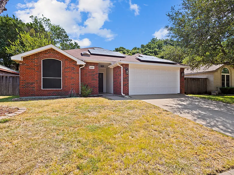 6808 Cedar Shadow Dr — Photo 2
