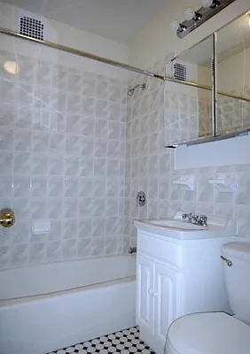 Rented by Balass Ralph, LREB | media 29