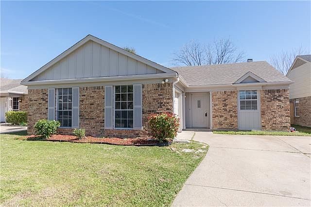 1st image of 5533 Yaupon Dr