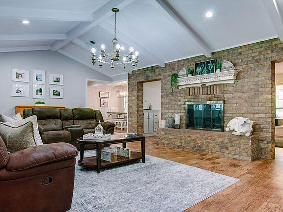 2nd image of 6640 Lakeridge Dr