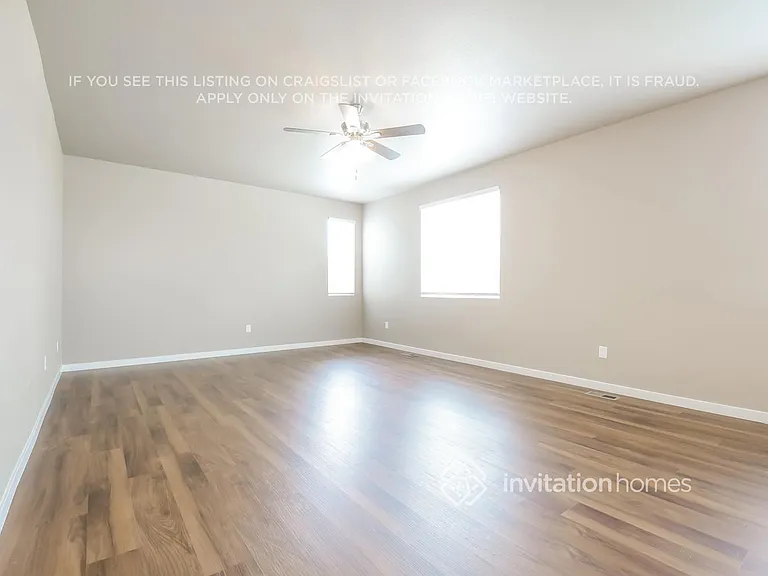 422 Elbert St — Photo 4