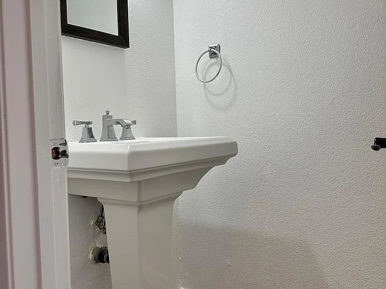 768 Fremont Villas — Photo 8