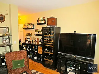 Rented by Bond New York
