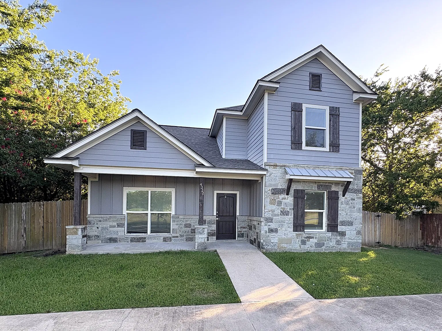 4332 Culpepper Drive North - 1 — Photo 1