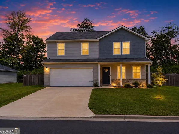 93 Oxford Ln, Kingston, GA 30145