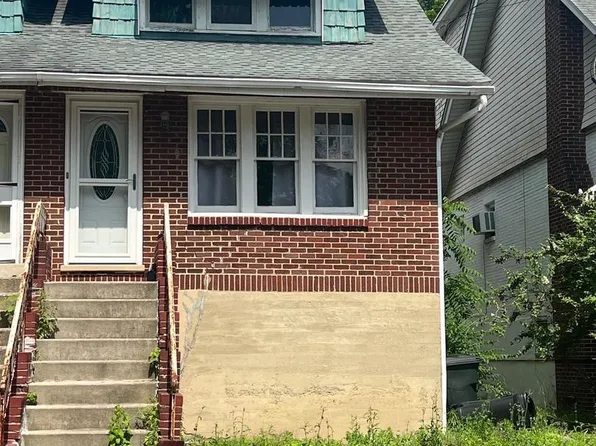 224 N 20th St, Pottsville, PA 17901