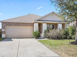 2225 Windy Sail Dr, La Marque, TX 77568
