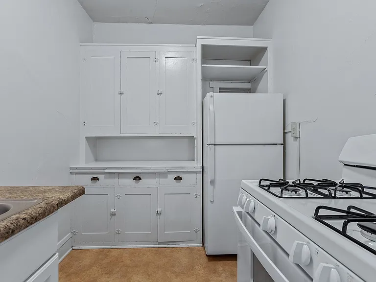 2219 Garfield Ave Apartments | Origen Living — Photo 21