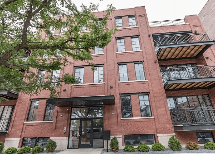 1st image of 1220 N Bosworth Ave #303