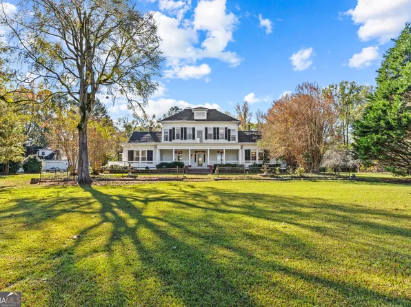 1091 Peachtree Ave E, Union Point, GA 30669