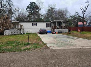 18705 Ducros Rd, Prairieville, LA 70769