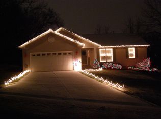 8 Colgate Cir, O'Fallon, MO 63366