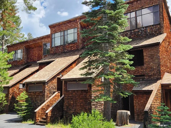 5052-260 Bear Valley Rd #4-202, Arnold, CA 95223