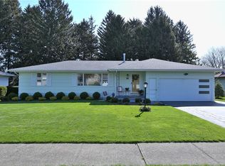 78 Andrea Ln, Rochester, NY 14609